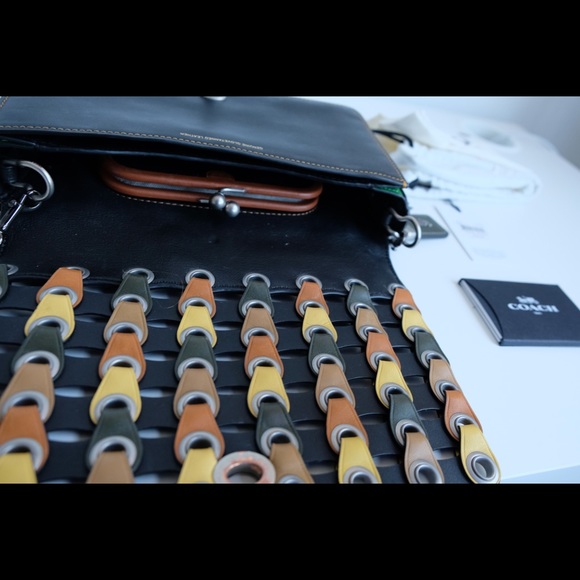 Unique leather Coach purse - Picture 9 of 9